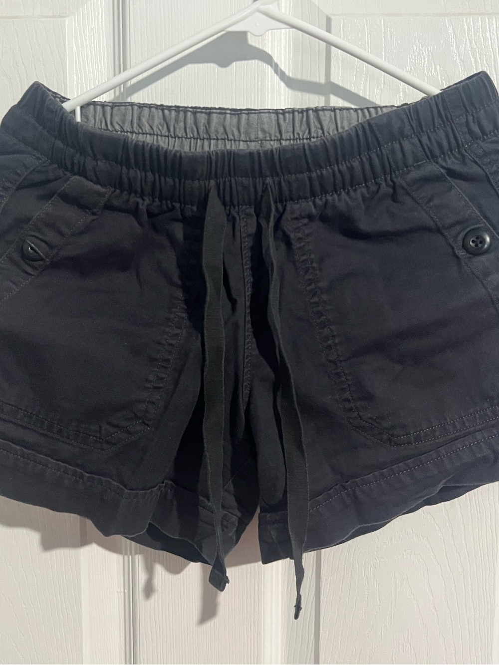 The North Face Women's Black Elastic-Waist Athletic Shorts